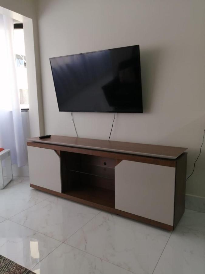 Caldas Novas - Go - Apartamento Parque Das Aguas Quentes Bloco 1 - Em Frente Clube Prive Εξωτερικό φωτογραφία